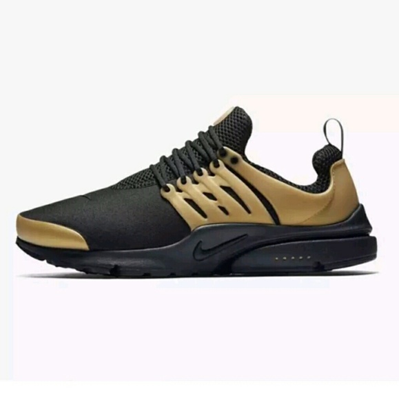 *SOLD* Nike | Air Presto Essential - Picture 3 of 8